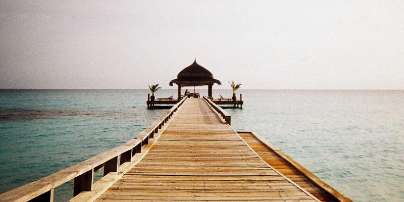 夏日血压“降温”指南:高血压人群的养生要点与科学运动方案